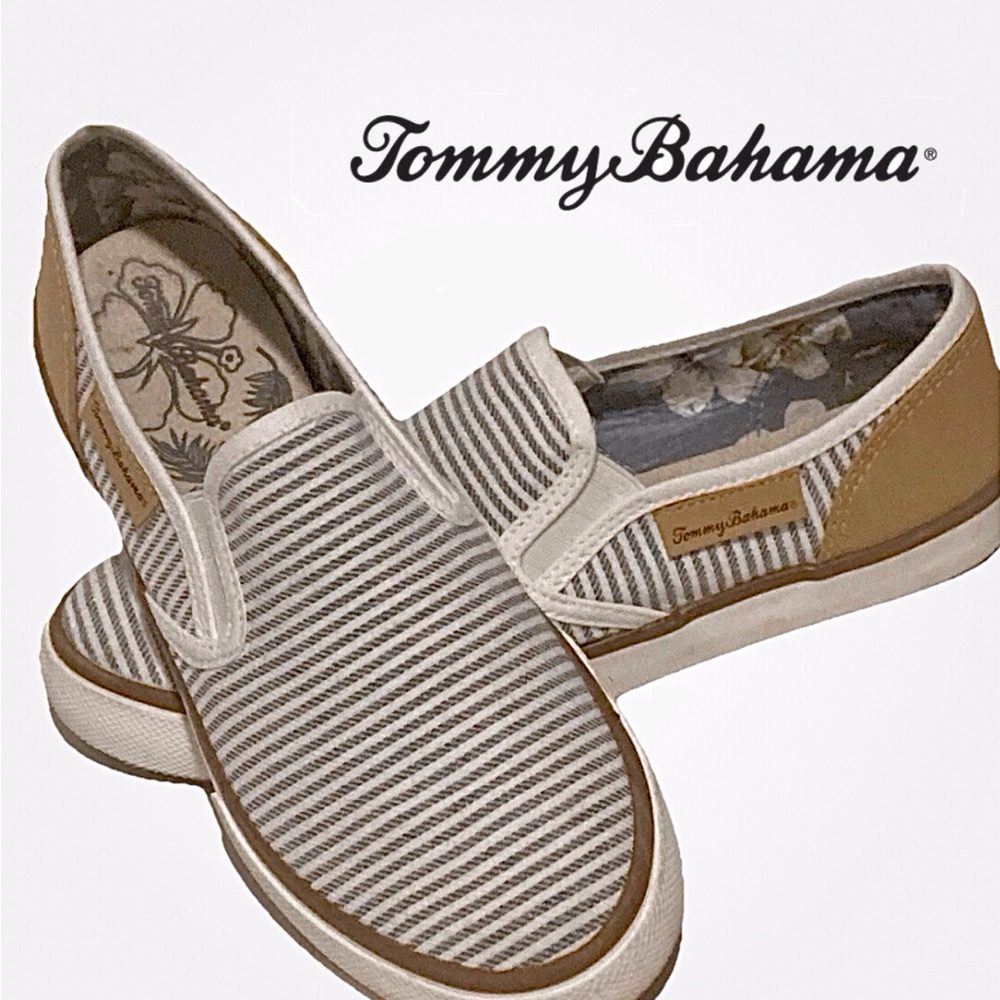 Nautical Style Tommy Bahama Slip On Sneakes, Stripes, Women’’s Size 8.5